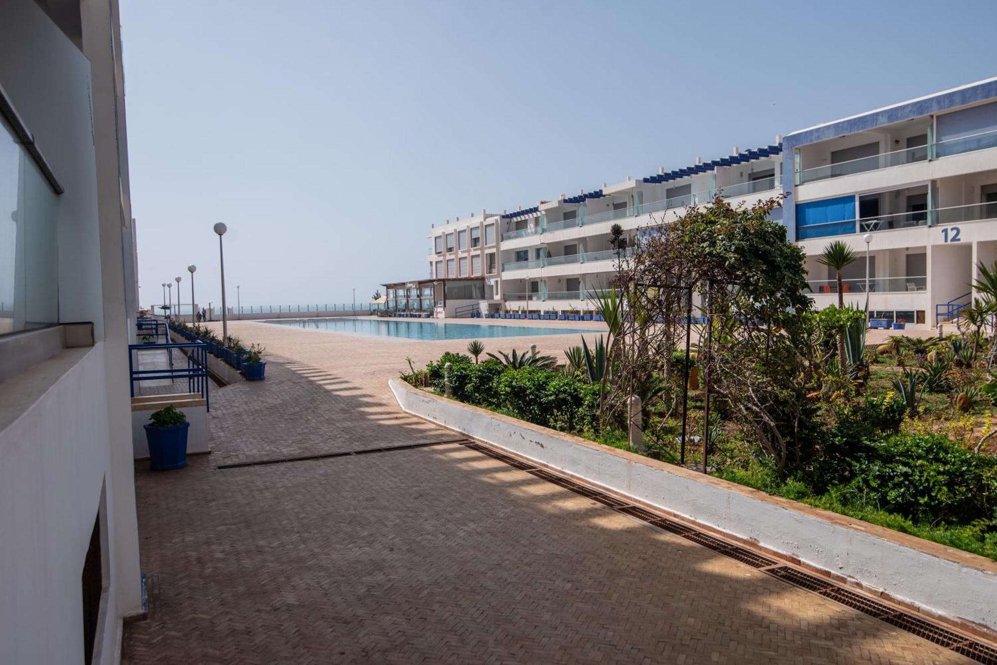 Appartement Pied Dans L'Eau Avec Piscine Aourir Extérieur photo
