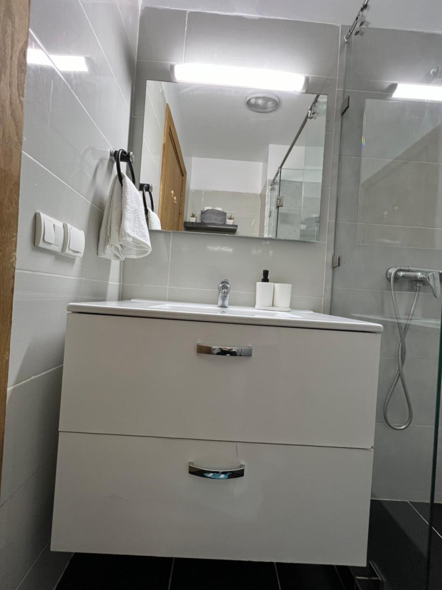 Appartement Pied Dans L'Eau Avec Piscine Aourir Extérieur photo